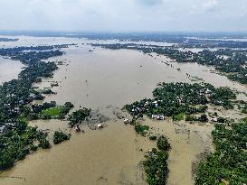 Two Lakh People Affected by Ghatal Floods - India