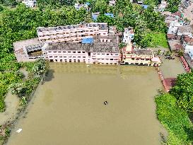 Two Lakh People Affected by Ghatal Floods - India