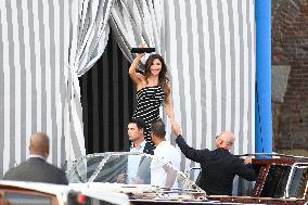 Jeff Bezos And Lauren Sanchez Leaving Hotel - Venice