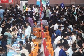 On-site Consultation Meeting for College Admissions in Zhejiang Province in 2025