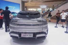 Xiaomi Releases First Electric SUV Model Xiaomi YU7