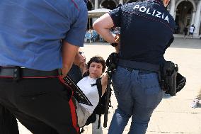 Extinction Rebellion Action Against Jeff Bezos’ Wedding - Venice