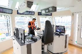 China First Hydrogen-electric Tugboat