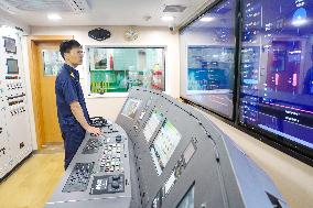 China First Hydrogen-electric Tugboat