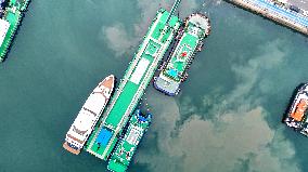 China First Hydrogen-electric Tugboat