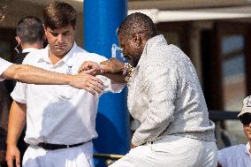 Usher Arrives at Their Hotel - Venice