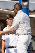 Usher Arrives at Their Hotel - Venice