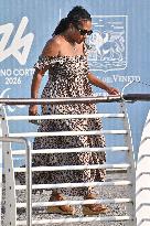 Nicole Avant And Ted Sarandos At Venice Airport