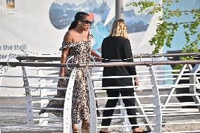 Nicole Avant And Ted Sarandos At Venice Airport