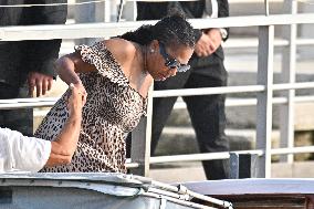 Nicole Avant And Ted Sarandos At Venice Airport