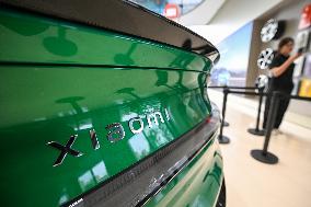 Xiaomi Releases First SUV Xiaomi YU7