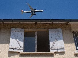Airport Traffic at Charles de Gaulle in Goussainville - France