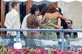 Chris Jenner, Orlando Bloom And Oprah Winfrey At Gritti Hotel - Venice