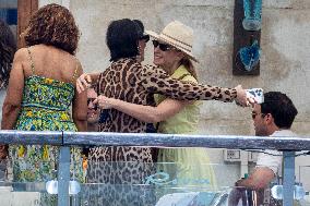 Chris Jenner, Orlando Bloom And Oprah Winfrey At Gritti Hotel - Venice