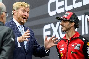 King Visits Training Day of 100-Year-Old TT - Netherlands