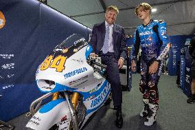 King Visits Training Day of 100-Year-Old TT - Netherlands