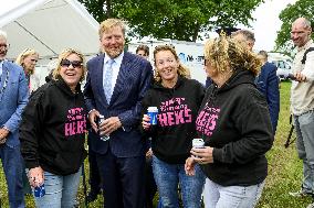 King Visits Training Day of 100-Year-Old TT - Netherlands