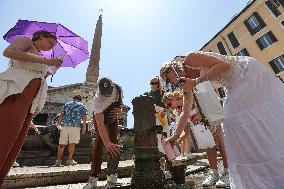 Heatwave Hits Rome - Italy