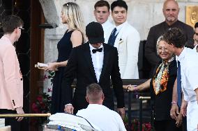 Leonardo DiCaprio Leaving Hotel On Bezos-Sanchez Wedding Day - Venice