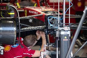 MOTORI - Formula 1 - MSC Cruises Austrian Grand Prix 2025 FP1& FP2 Pit Line