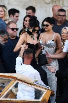 Kylie And Kendall Jenner Leaving Hotel On Bezos-Sanchez Wedding Day - Venice