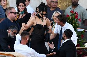 Kylie And Kendall Jenner Leaving Hotel On Bezos-Sanchez Wedding Day - Venice