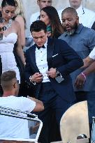 Orlando Bloom Leaving Hotel On Bezos-Sanchez Wedding Day - Venice