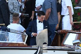 Orlando Bloom Leaving Hotel On Bezos-Sanchez Wedding Day - Venice