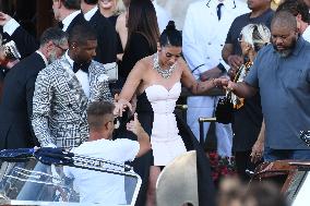 Usher And Wife Leaving Hotel On Bezos-Sanchez Wedding Day - Venice