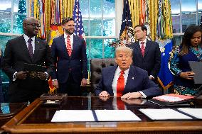 Trump Meets Congo And Rwanda Officials Following Peace Agreement - Washington