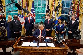 Trump Meets Congo And Rwanda Officials Following Peace Agreement - Washington