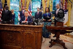 Trump Meets Congo And Rwanda Officials Following Peace Agreement - Washington