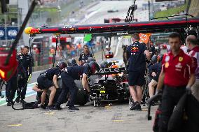 MOTORI - Formula 1 - MSC Cruises Austrian Grand Prix 2025 FP1& FP2 Pit Line