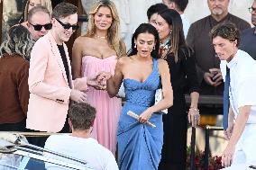 Sarah Jane, Ellie Goulding, Brooks Nader at Bezos Wedding in Venice