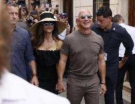 Jeff Bezos and Lauren Sanchez arrive at Harry’s Bar - Venice