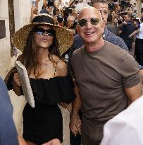 Jeff Bezos and Lauren Sanchez arrive at Harry’s Bar - Venice