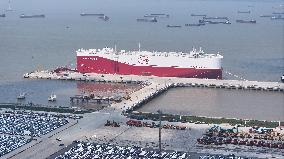 World Largest Loading Capacity Car Roll-on/roll-off Ship