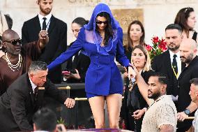 Kendall Jenner   Leaves The Hotel To Attend The Final Celebration Of The Bezos Wedding - Venice