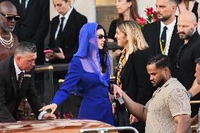 Kendall Jenner   Leaves The Hotel To Attend The Final Celebration Of The Bezos Wedding - Venice