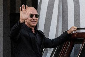 Jeff Bezos and Lauren Sanchez Leaves The Hotel - Venice