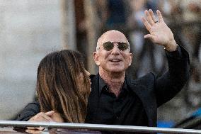 Jeff Bezos and Lauren Sanchez Leaves The Hotel - Venice