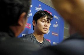 Baseball: Dodgers vs. Royals