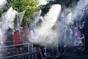 France On Heatwave Alert - Paris