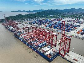 China Zhejiang Zhoushan Port Container Trade