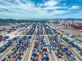 China Zhejiang Zhoushan Port Container Trade