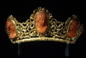 Century Treasures Art Exhibition in Hangzhou