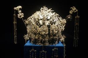 Century Treasures Art Exhibition in Hangzhou