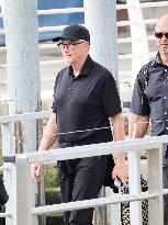 The Bezos Wedding - Bill Gates Departure
