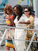 The Bezos Wedding - Oprah Winfrey, Kris Jenner, Gayle King Departure