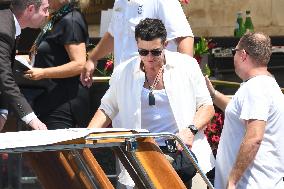 Orlando Blum leaves his hotel in Venice